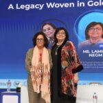 لميس نجم تحاور عزة فهمي ونيازي سلام على هامش قمة التعليم لجامعة أسلسكا 6 IMG 20251128 WA00101